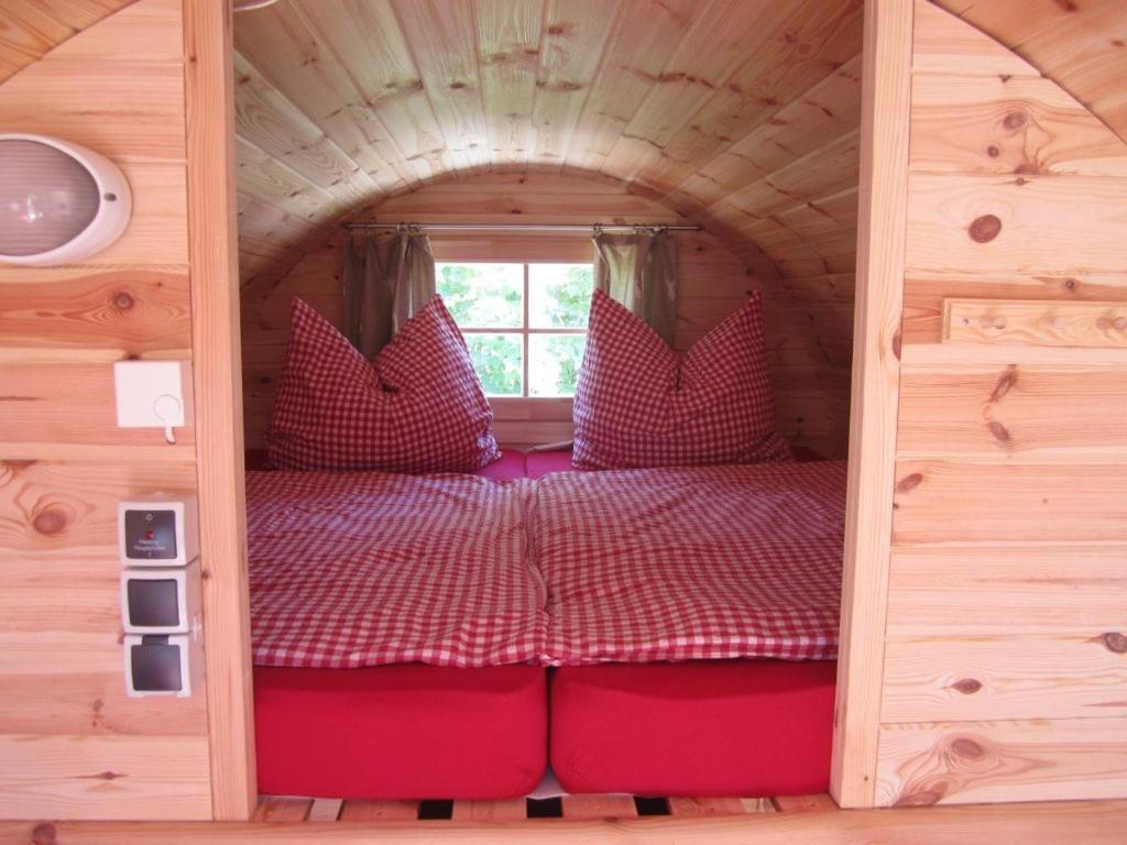 Schlaffass-camping Gutshof Donauried Guenzburg